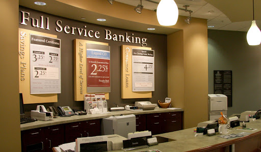 Full service banking branch